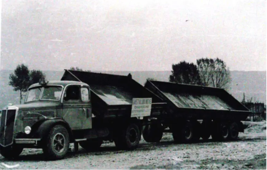 about-2